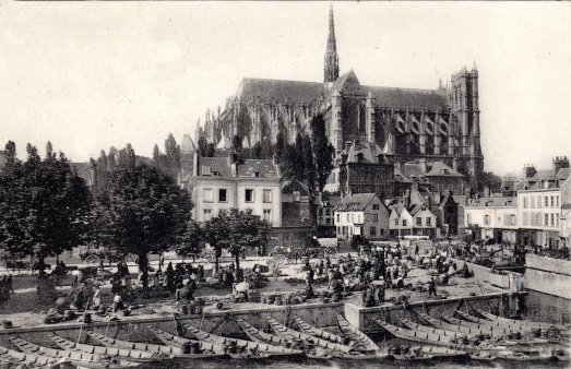 Amiens Kathedrale und Markt