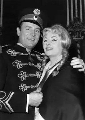 Marcel Merces und Paulette Merval in Srogoff