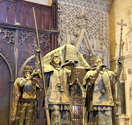 Der Sarg Kolumbus' in der Kathedrale von Sevilla